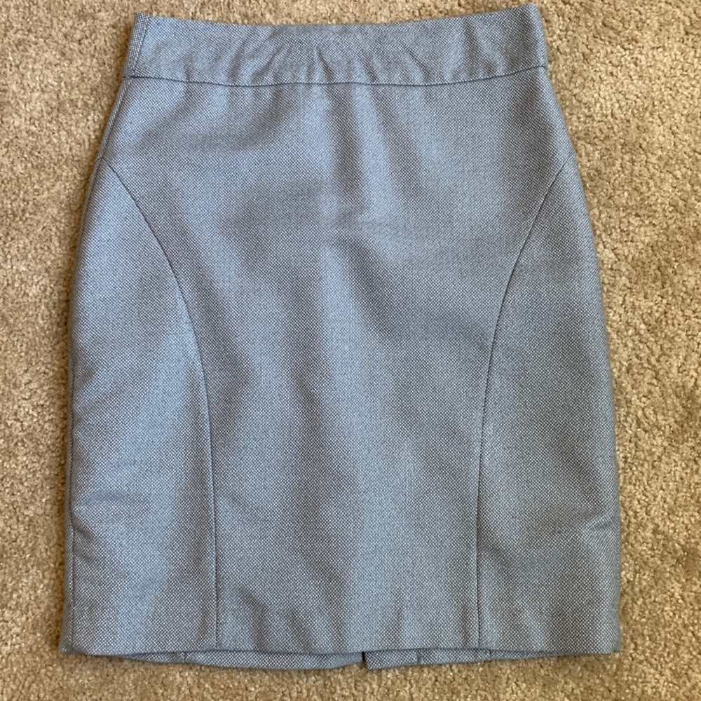 Gray pencil skirt
